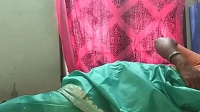 desi  indian horny tamil telugu kannada malayalam hindi cheating wife vanitha wearing  saree showing big boobs and shaved pussy press hard boobs press nip rubbing pussy masturbation